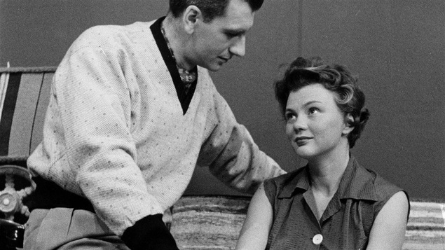 Janette Bertrand et Jean Lajeunesse, en 1954