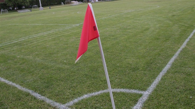 Un terrain de soccer