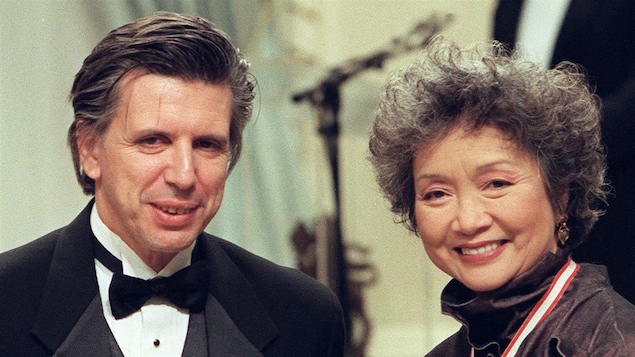 Hermenegilde Chiasson et la gouverneure générale Adrienne Clarkson