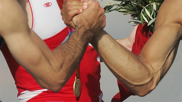 Des médaillés olympiques anonymes