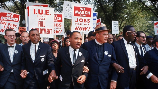 Martin Luther King lors d'une manifestation le 28 août 1963