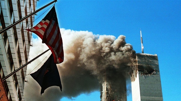 Les tours du World Trade Center après les attentats du 11 septembre 2001, à New York