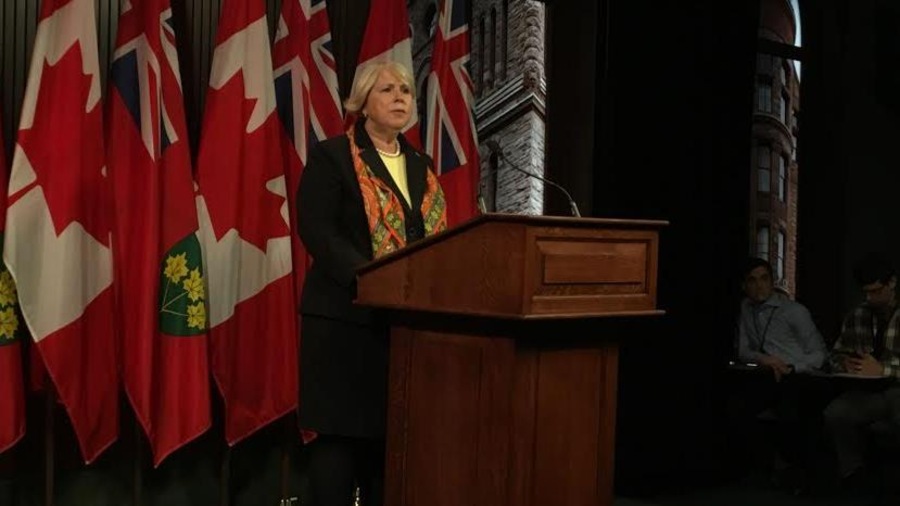 Photo de la ministre de l'Enseignement supérieur et de la Formation professionnelle, Deb Matthews. Photo de la ministre de l'Enseignement supérieur et de la Formation professionnelle, Deb Matthews.