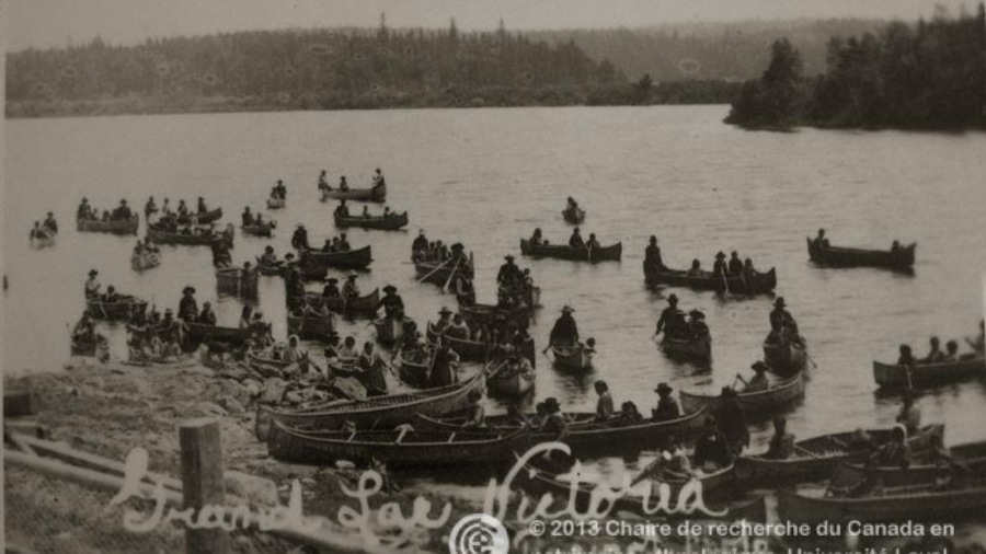 Arrivée des Algonquins au Grand lac Victoria, 1907 Arrivée des Algonquins au Grand lac Victoria, 1907