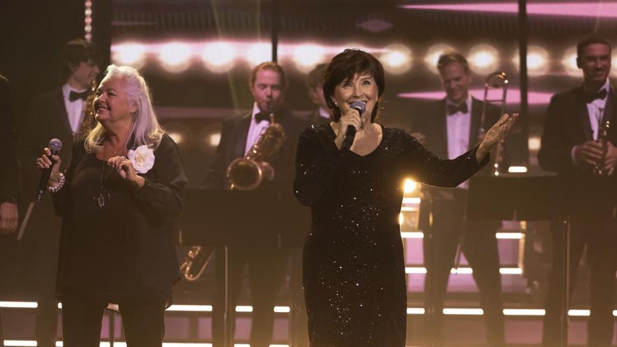 Dorothée Berryman sur scène. Dorothée Berryman sur scène.