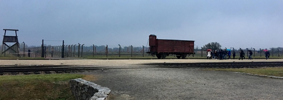 Un train au camp d'Auschwitz Birkenau Un train au camp d'Auschwitz Birkenau